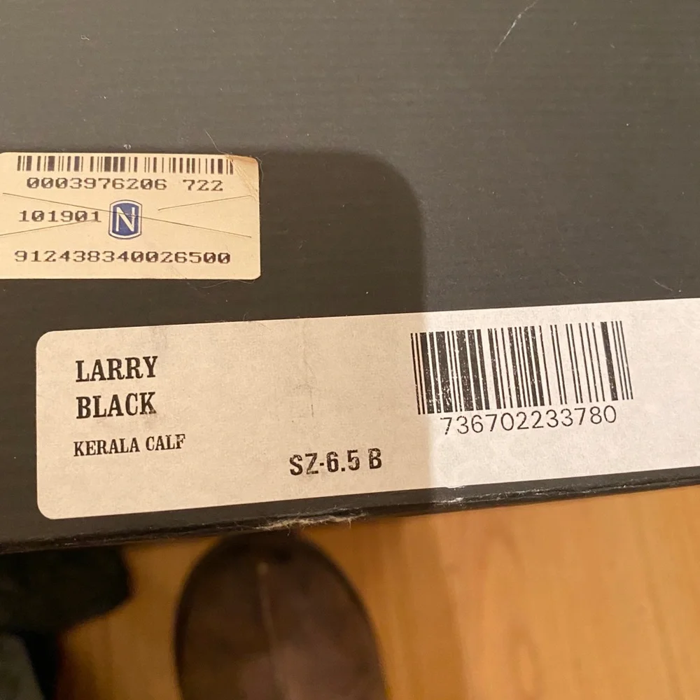 Via Spiga Black Leather Larry Calf Boots 6.5 - Picture 9 of 9
